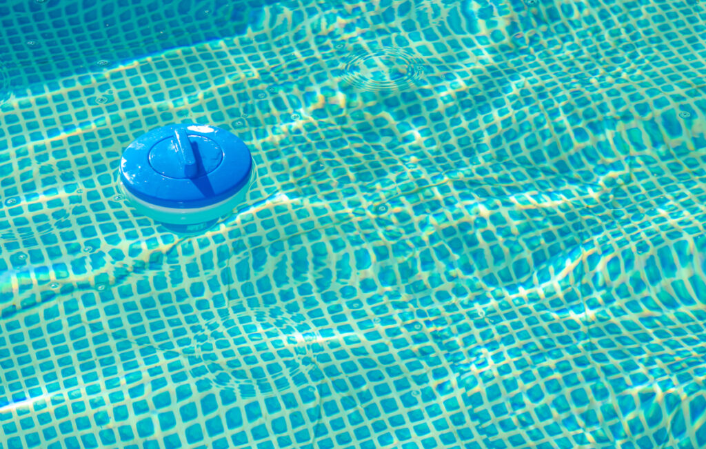 outdoor swimming pool chemical chlorine dispenser