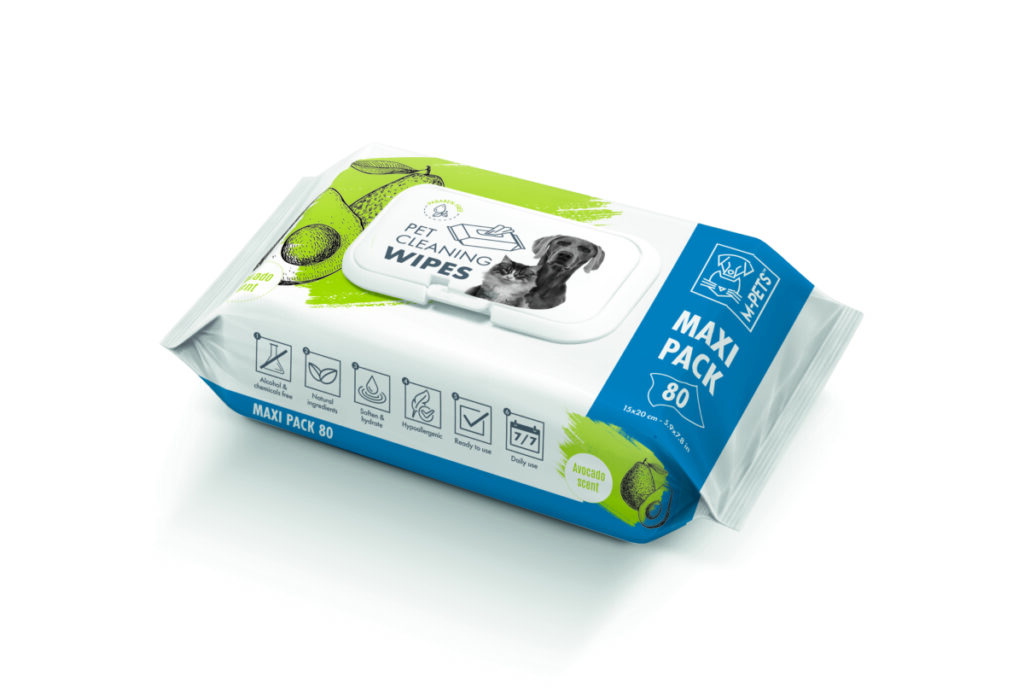 blank,packaging,wet,wipes,pouch,isolated,on,white,background